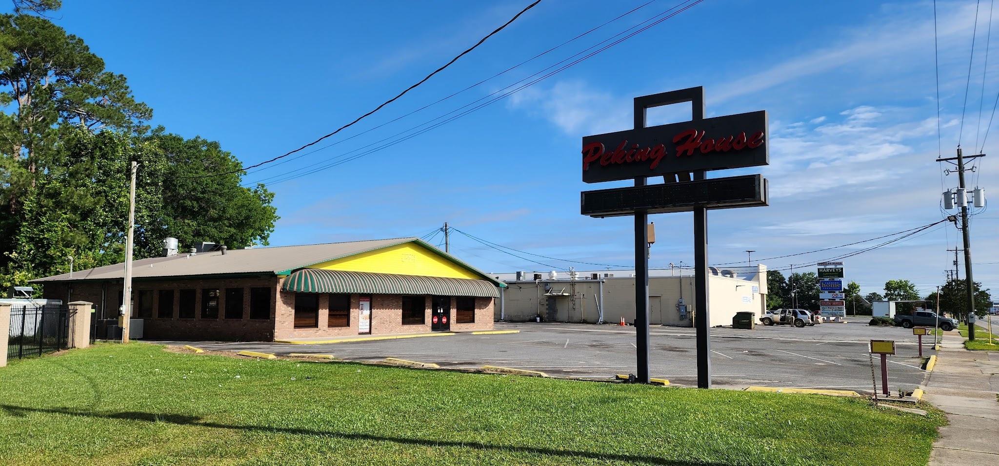 Douglas Ga Peking House