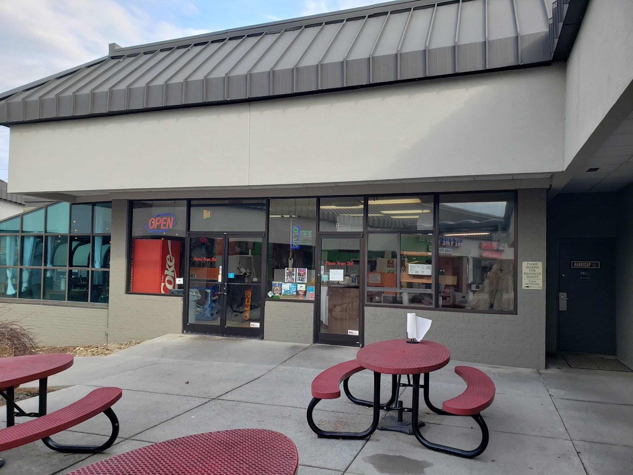 Pigeon Forge Deli